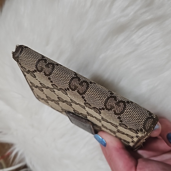 Gucci GG Monogram Small Wallet - Picture 7 of 17